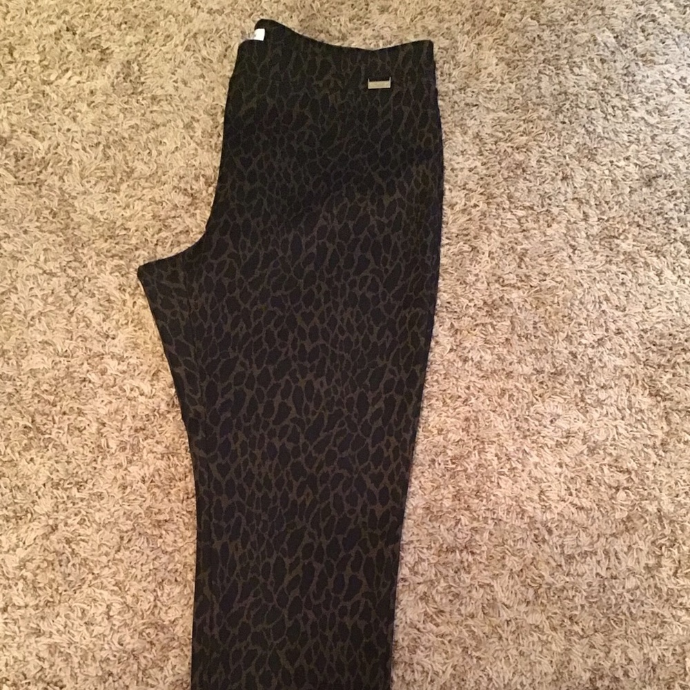 Calvin Klein women’s animal print slacks size XL